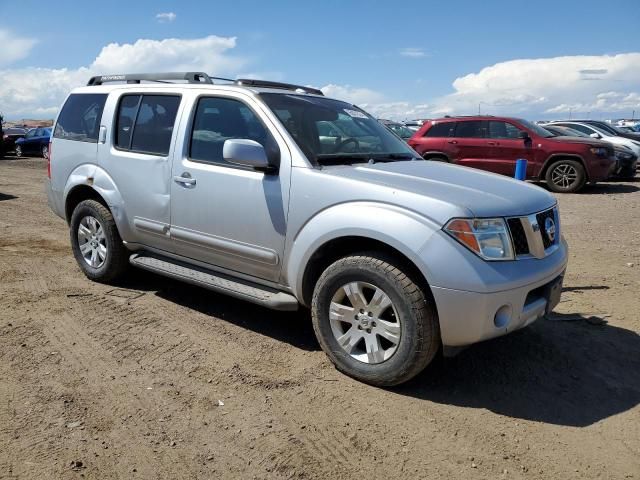 2007 Nissan Pathfinder LE