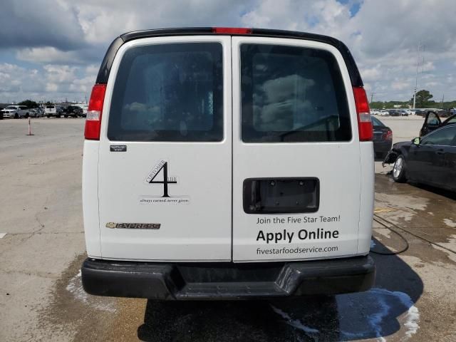 2022 Chevrolet Express G2500