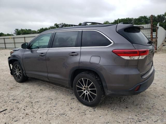 2018 Toyota Highlander SE