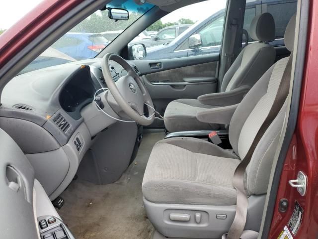 2008 Toyota Sienna CE