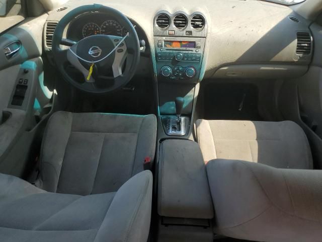 2010 Nissan Altima Base