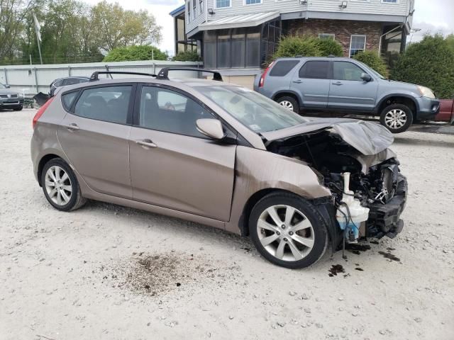 2013 Hyundai Accent GLS