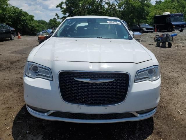 2016 Chrysler 300C