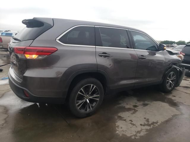 2019 Toyota Highlander LE