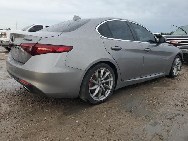 2017 Alfa Romeo Giulia TI