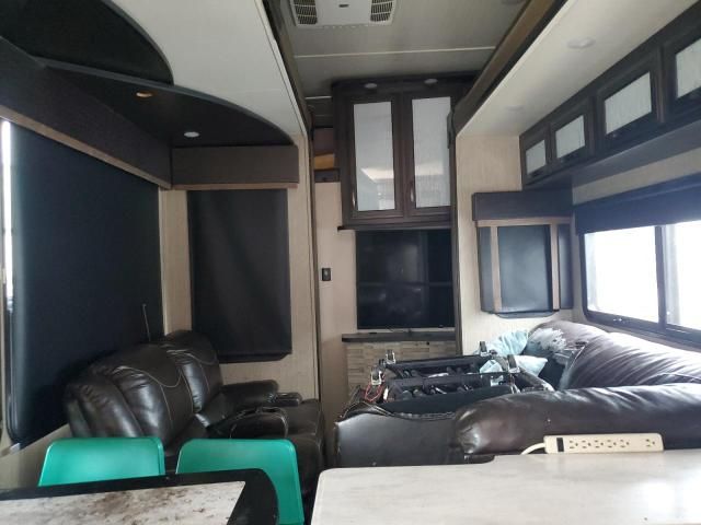 2017 Gran 5th Wheel