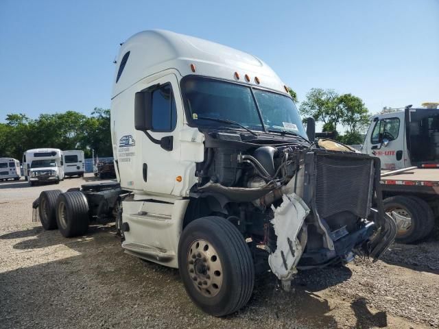 2018 Freightliner Cascadia 125