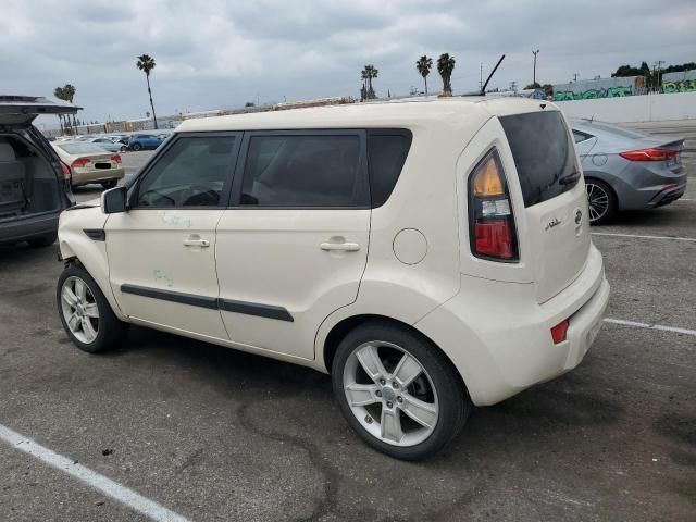 2011 KIA Soul +