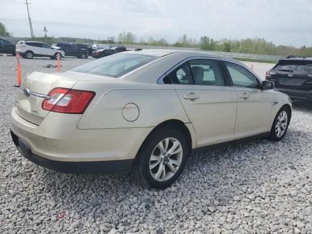 2010 Ford Taurus SEL