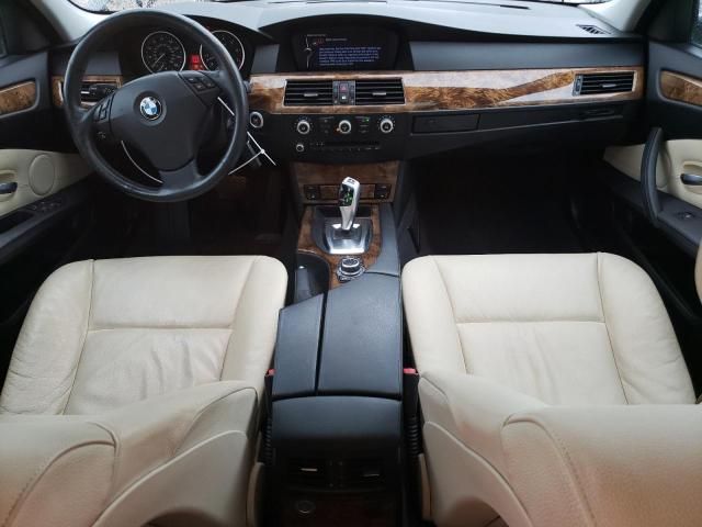 2010 BMW 528 XI