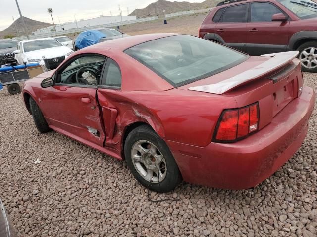 2000 Ford Mustang