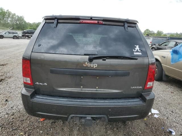 2005 Jeep Grand Cherokee Laredo