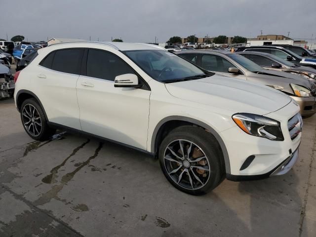 2015 Mercedes-Benz GLA 250