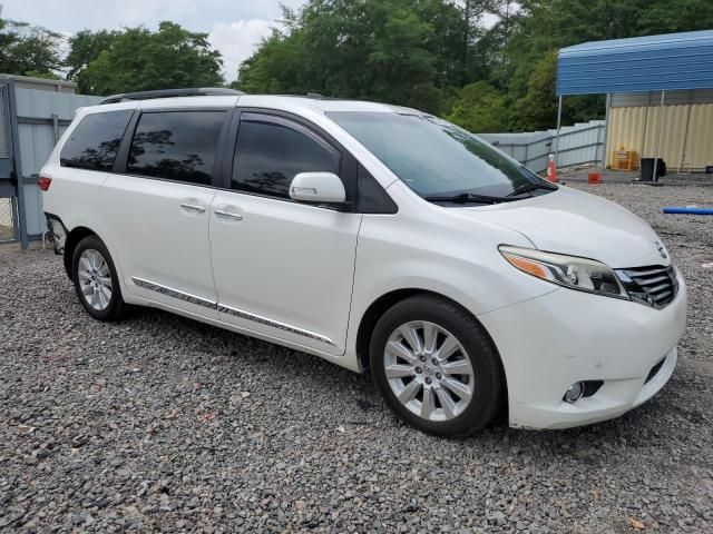 2015 Toyota Sienna XLE