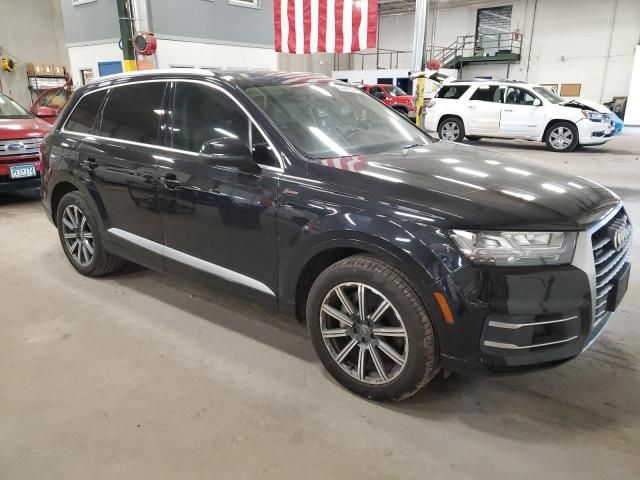 2017 Audi Q7 Premium Plus