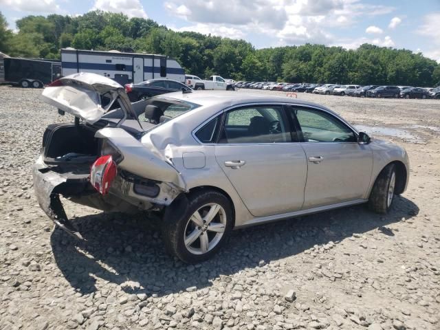 2012 Volkswagen Passat SE