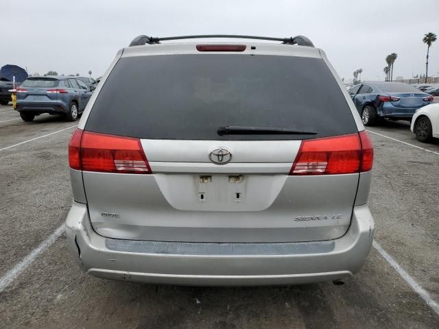 2004 Toyota Sienna CE