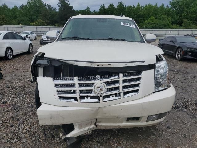 2011 Cadillac Escalade Luxury