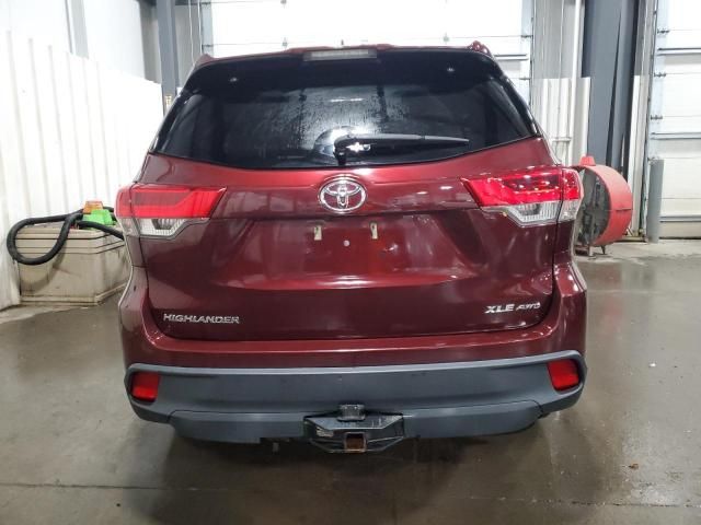 2018 Toyota Highlander SE