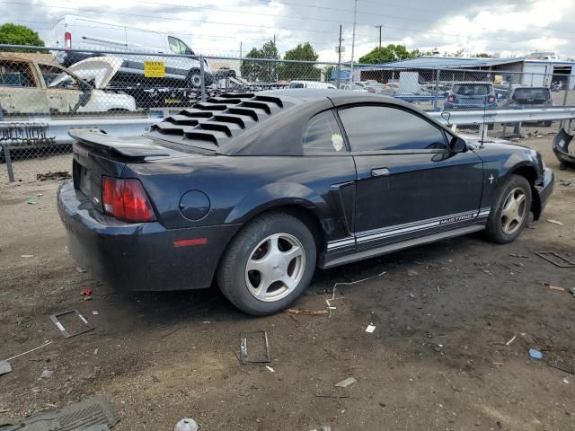 2001 Ford Mustang