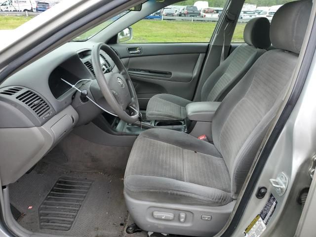 2005 Toyota Camry LE