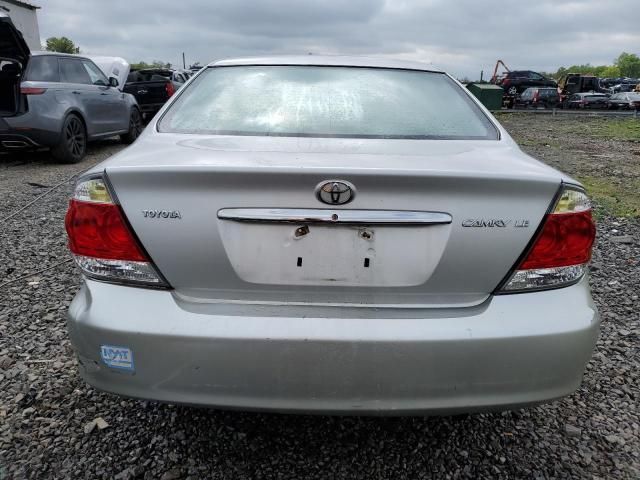 2005 Toyota Camry LE