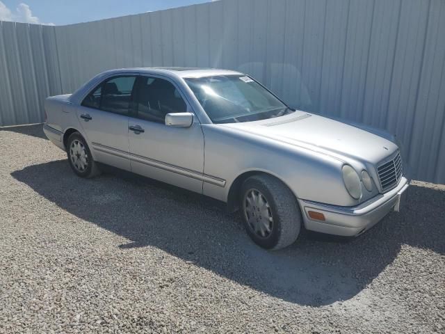 1998 Mercedes-Benz E 320