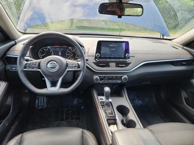 2021 Nissan Altima SR