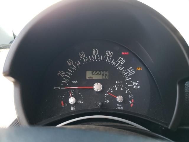 2002 Volkswagen New Beetle glx