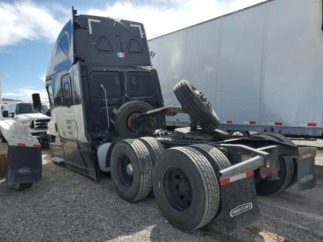 2017 Freightliner Cascadia 125