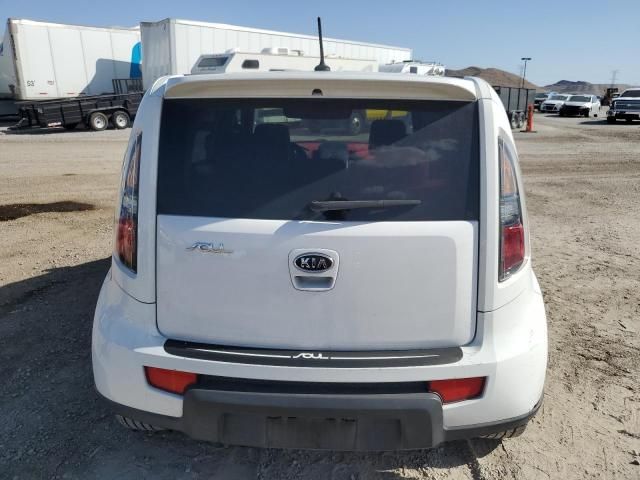 2011 KIA Soul +