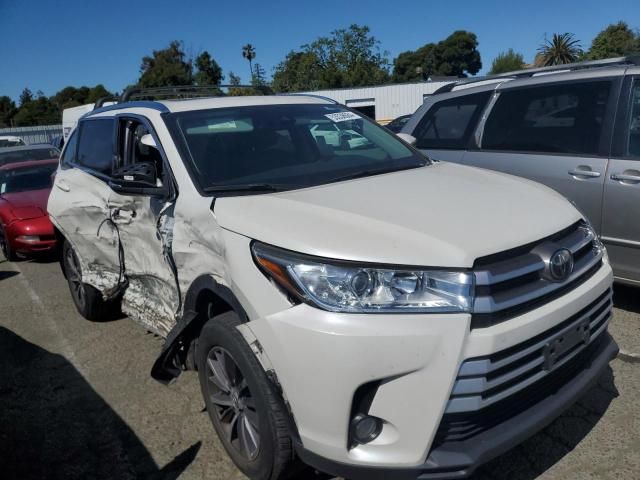 2018 Toyota Highlander SE