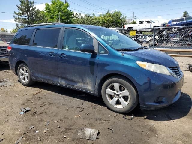 2011 Toyota Sienna LE