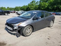 Salvage cars for sale from Copart Ellwood City, PA: 2017 Toyota Prius