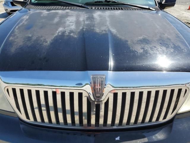 2004 Lincoln Navigator