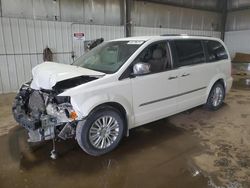 Vehiculos salvage en venta de Copart Des Moines, IA: 2012 Chrysler Town & Country Limited