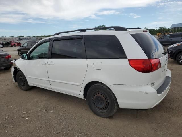 2009 Toyota Sienna CE