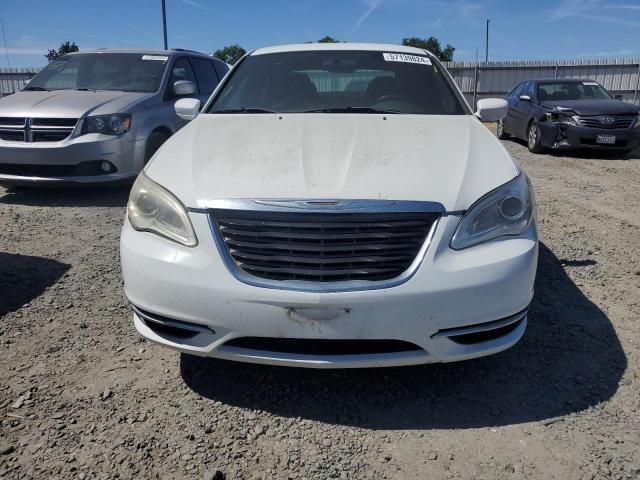 2013 Chrysler 200 LX