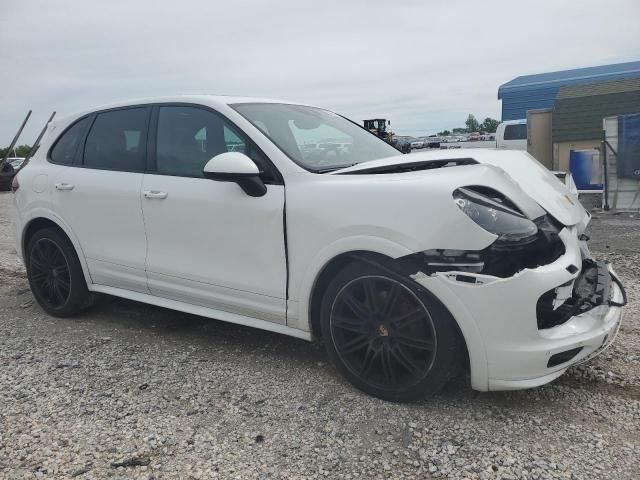 2014 Porsche Cayenne GTS