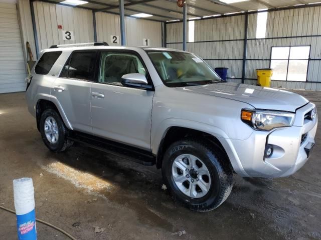 2023 Toyota 4runner SE