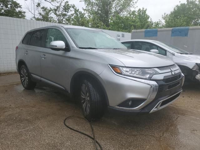 2019 Mitsubishi Outlander SE