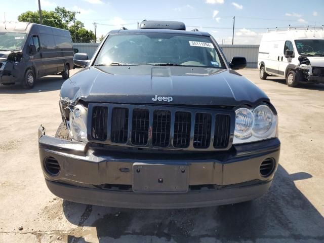 2005 Jeep Grand Cherokee Laredo