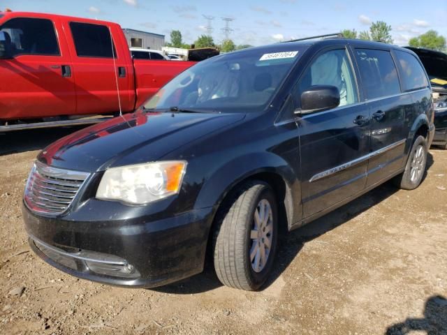 2014 Chrysler Town & Country Touring