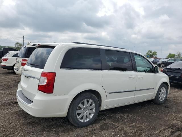 2013 Chrysler Town & Country Touring