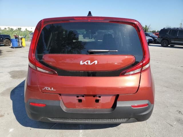 2022 KIA Soul LX