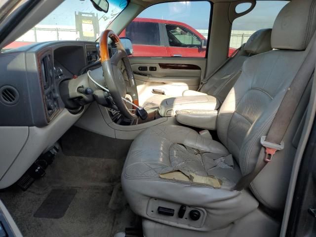 2002 Cadillac Escalade Luxury