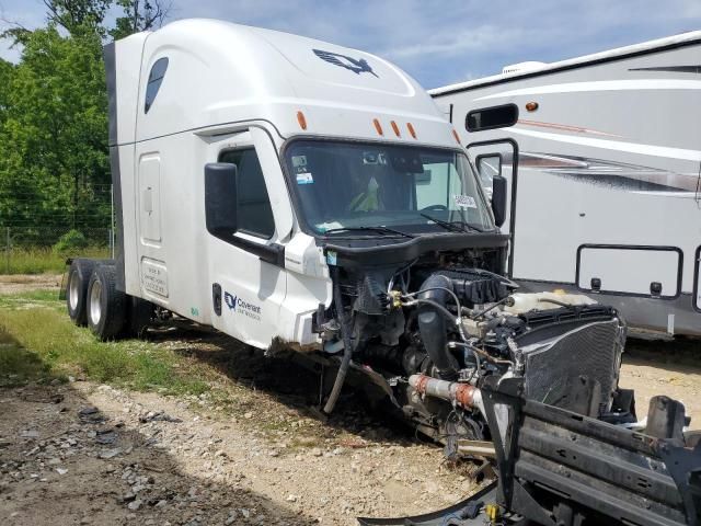 2022 Freightliner Cascadia 126