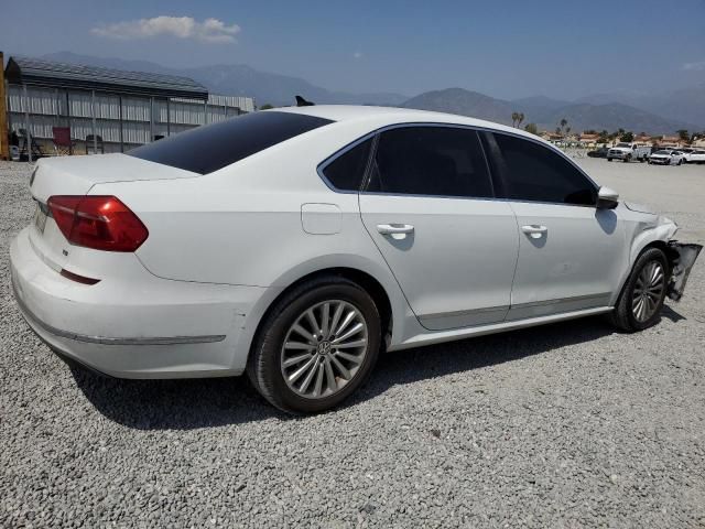 2016 Volkswagen Passat SE