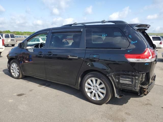 2014 Toyota Sienna XLE