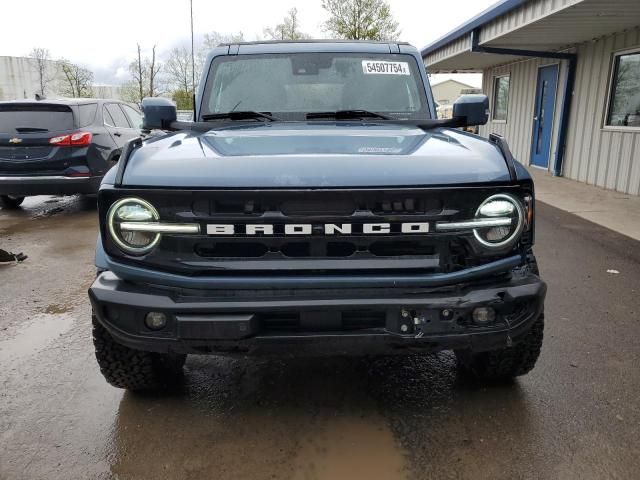 2023 Ford Bronco Base